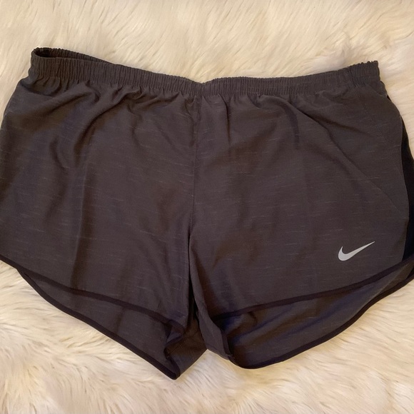 Nike Running Shorts - NWT - Size XXL - Picture 3 of 11